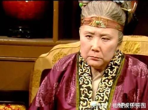 冷眼看红楼|冷眼看红楼:人心险恶能到什么程度?贾母早就打算让鸳鸯给她殉葬