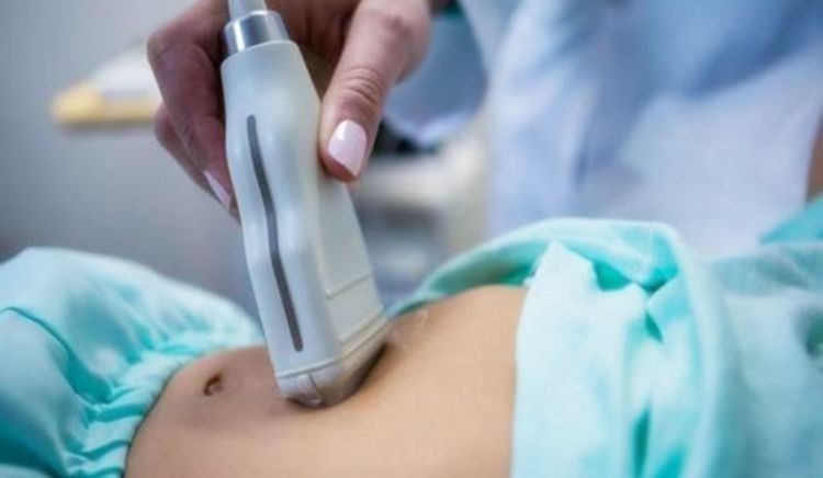 分寸|做四维时,医生使劲按压肚子对宝宝有没有伤害?医生:我自有分寸