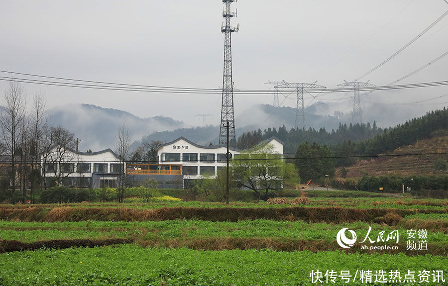 雨中霭里 烟雾缭绕