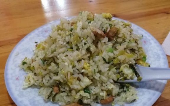 孕期|有孕期,孕妈不适合吃这2种“饭”,可能对宝宝有损害,别不知道