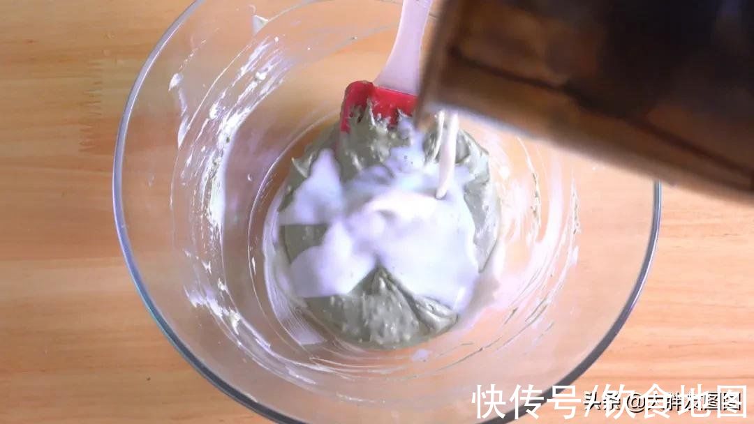 会呼吸的绿砖,一口下去,这个味道让人起飞