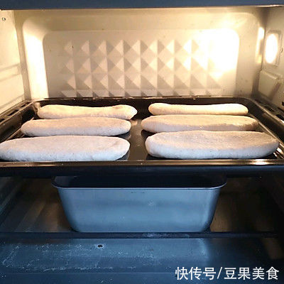 #金龙鱼精英100%烘焙大师赛-爱好组-高筋#鸡肉芝士帕尼尼