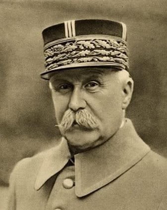 投降|二战时,他是法国元帅,却主动投降德国,结局如何?