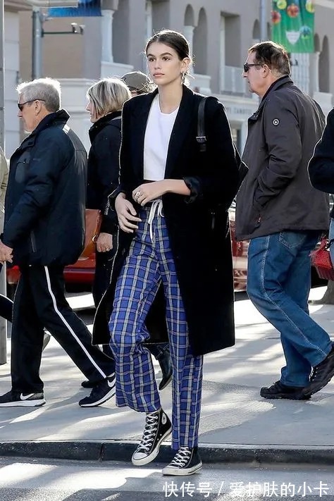 高跟鞋|初秋的衣服不用多,今年流行这3种穿搭,适合30岁的女人穿