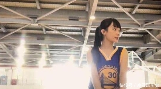 男孩子“打籃球”能長高？醫生：做到這3點，躺著也能長高個兒！