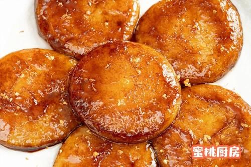 过年都要抢着吃的红糖糍粑！软糯香甜，寓意团团圆圆，全家人都爱