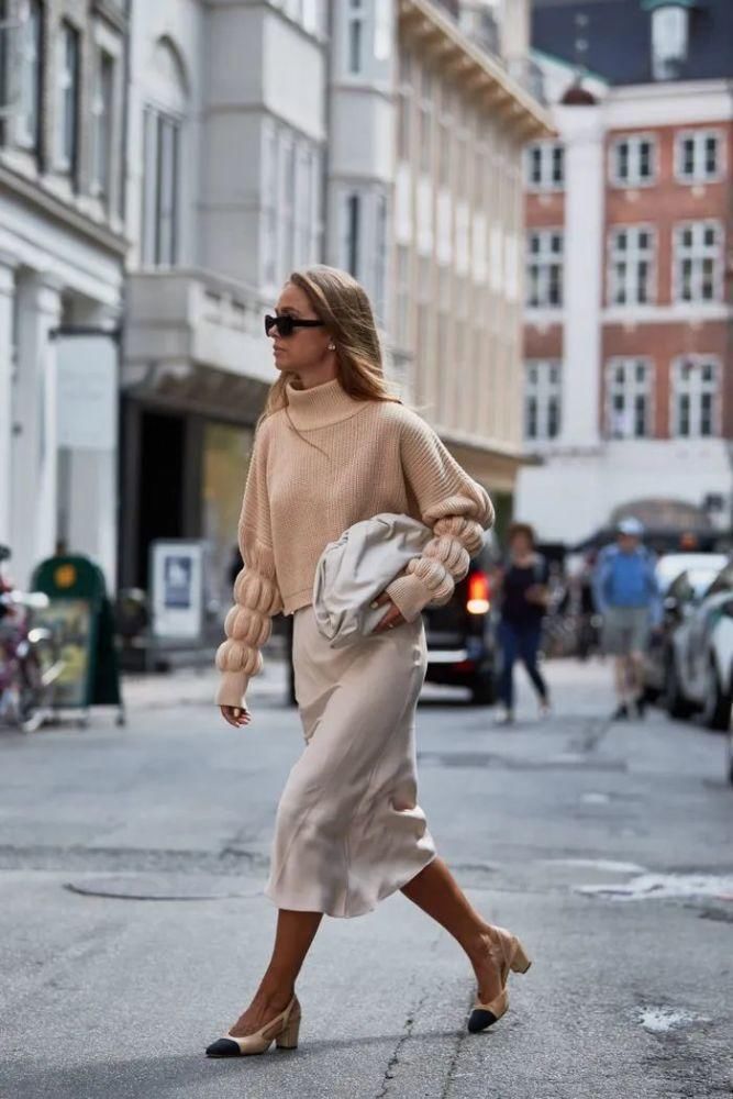 高领怎么穿才不土?30张图告诉你秋冬搭配绝招!这样穿才能保暖又时髦!