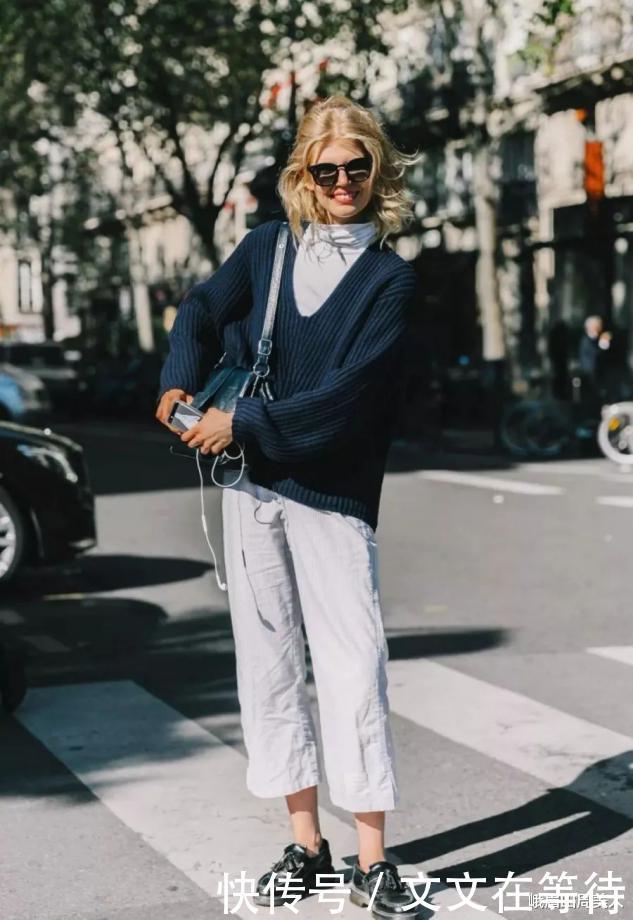 过时|卫衣早过时了,今年流行“奶奶衫+衬衫”一起穿,保暖显瘦又洋气