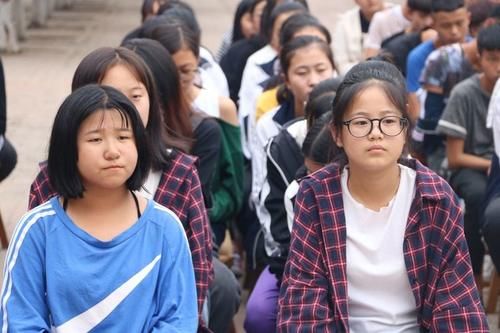 教室|初中教室里，什么位置容易出“学霸”？班主任的答案，让人豁然开朗