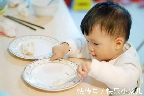 喝水|喂饭的孩子,往往越长越瘦!5招让孩子好好吃饭,早用早改变