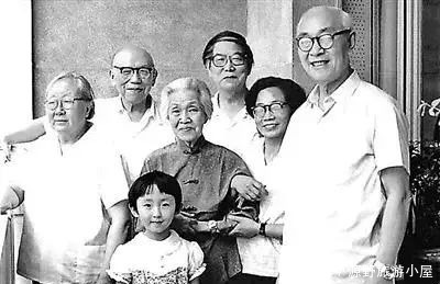 卡琳小姐|“万婴之母”林巧稚她一生没有子女,却是最伟大的妈妈