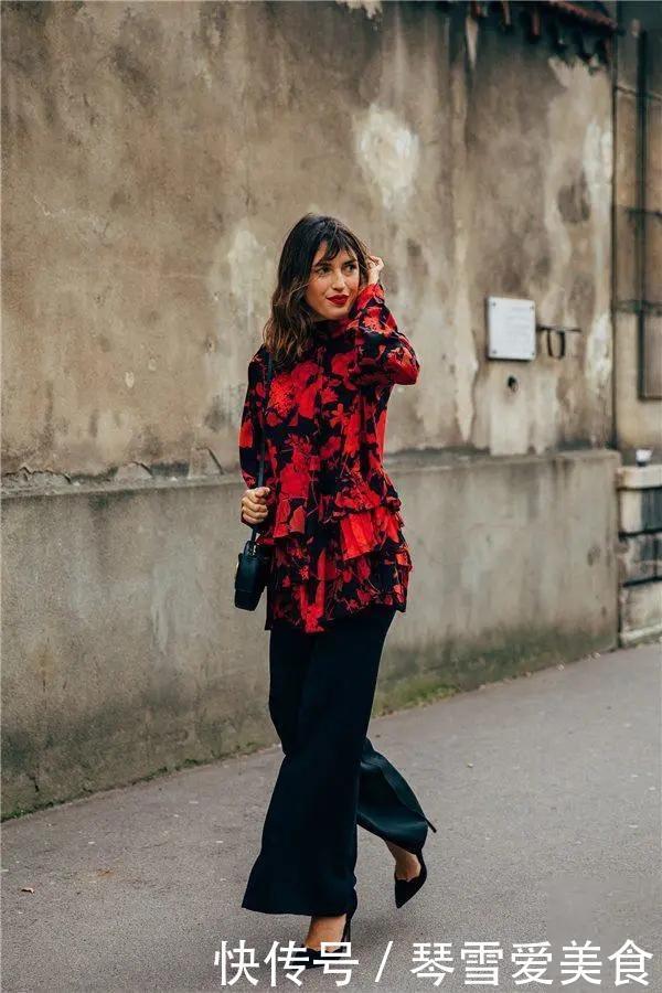 女人过了45岁,少穿黑白灰!多穿这5种“颜色”,非常显气质