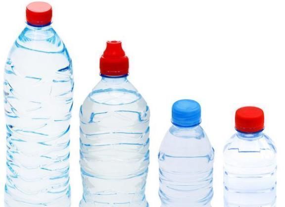 糖尿病人|糖尿病人喝水有讲究,医生给出的5个建议,血糖高的朋友都来看看