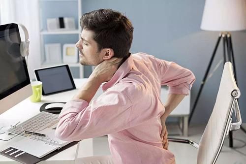 经常久坐久站，小心腰部“未老先衰”，如何判断和制止要学会了