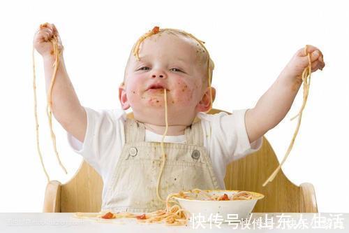 熊孩子|手办是你买的就该你赔,熊孩子摔坏亲戚手办,父母却索赔医药费