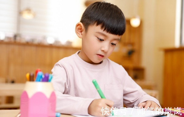 生长发育|有娃家庭注意饭桌上这3样,会影响孩子发育和身高,尽量少吃