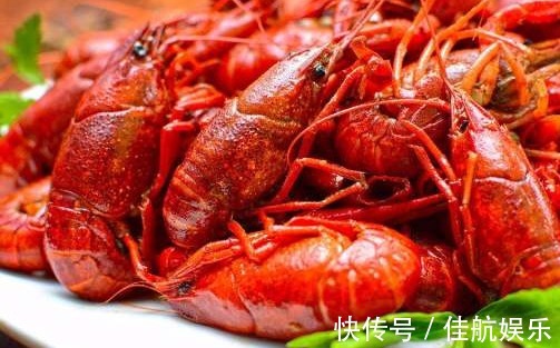 每一口孩子吃的都好幸福，消除疲劳，香辣可口，隔着屏幕都闻着香