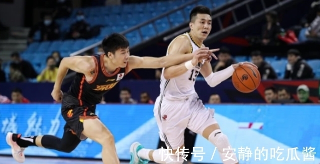 cb辽宁双枪太狠,郭艾伦15+5+8,赵继伟三分8中5,萨林杰无奈空砍