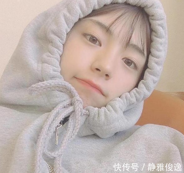 男孩子|17岁男高中生沉迷“女装”,长相清纯又可爱,男生看了都心动