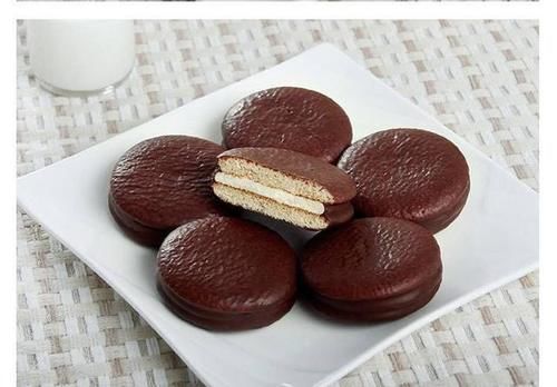 蛋糕|网评出“最好吃”的几种巧克力蛋糕派,好丽友上榜,你吃过哪种