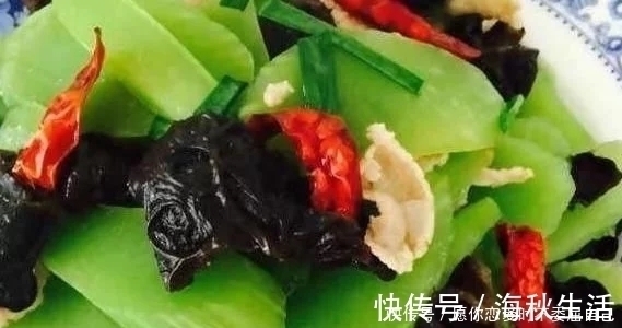 营养价值|失眠最怕这道菜,是“天然的安眠药”,吃了一觉睡到天亮