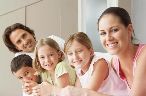 孩子|男孩被开水烫伤，宝妈的做法被全家人反对，送医后反被医生夸赞