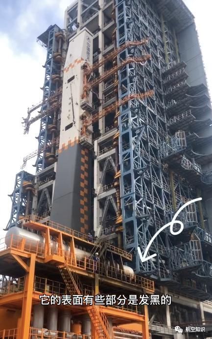 月球 探秘“长征”五号发射场,近距离看火箭刚刚发射过后的塔架细节