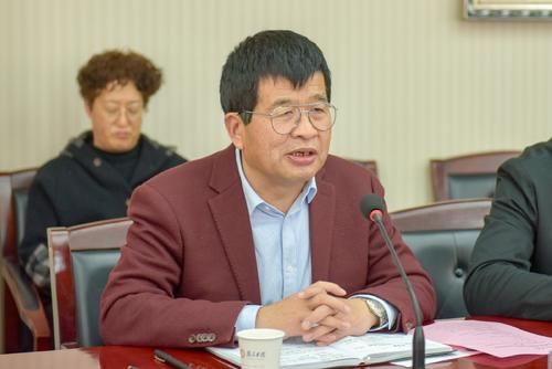 庆阳职业技术学院院长张武德一行赴陇东学院考察学习交流