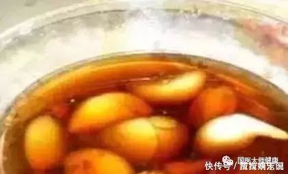 豆豉|别再醋泡蒜了！中医一绝：蒜加一宝，80岁不血栓，肾如30小年轻