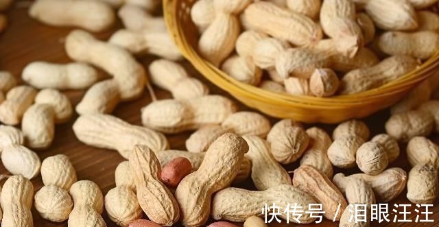 红皮|早上空腹吃花生养胃,或许还有这2个“好处”,你还不知道吧?