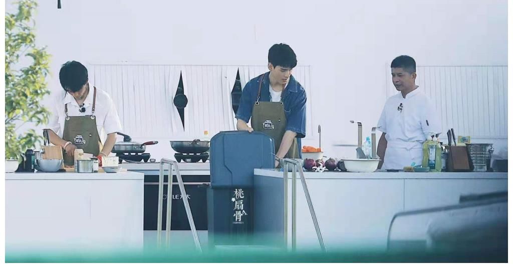 行程表|龔俊七月行程表公開，14號(hào)就進(jìn)組拍戲，直播綜藝不斷