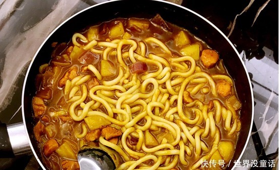 日本人喜爱的乌冬面不仅营养健康,而且做法简单!