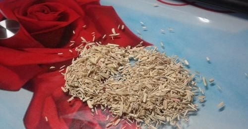 作为养花人,有机会就多收集些它们,看着不起眼却全是好东西