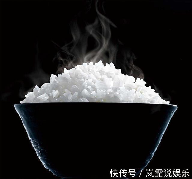  蒸米饭时这几招，米饭香滑软糯，粒粒分明，而且不会粘锅还香