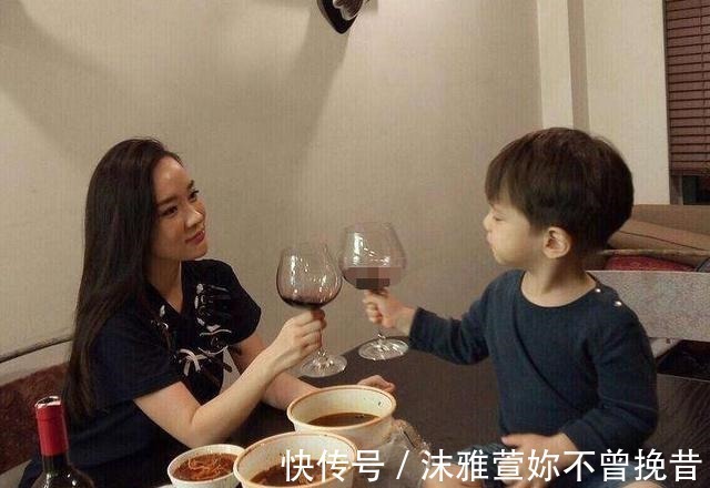 明星界“育兒扛把子”,應(yīng)采兒和霍思燕,教育方式堪稱教科書級別