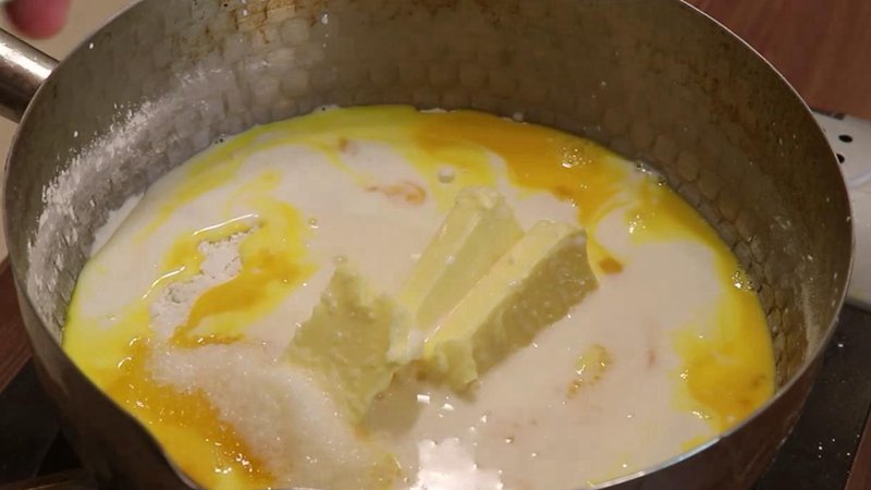 面胚|在家也能吃到新疆糕点娜帕里勇，口感细腻，奶香浓郁，好吃到掉渣