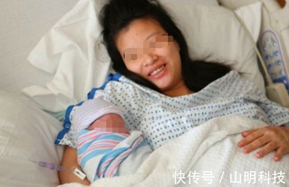 医生|90后宝妈顺产，突然大喊“什么东西夹到我”，护士得知原因大笑