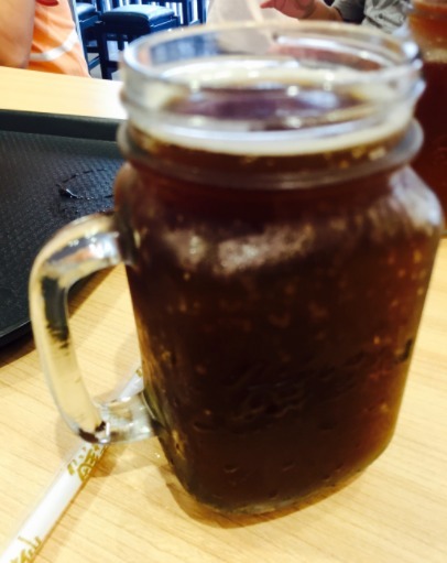 吃自助餐时,聪明人只拿“这3种”饮料,老板看见直呼内行会喝