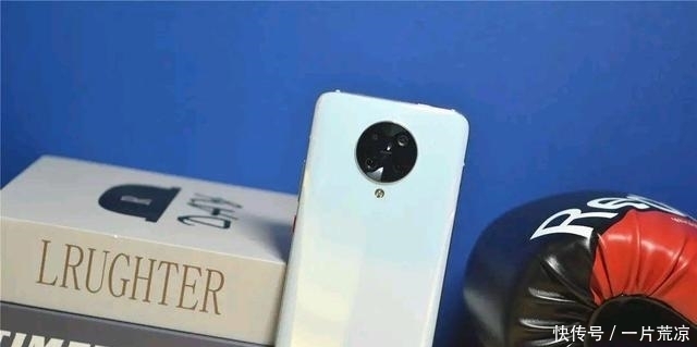 适合|如何选择一款适合自己的手机?性价比或许没有那么重要