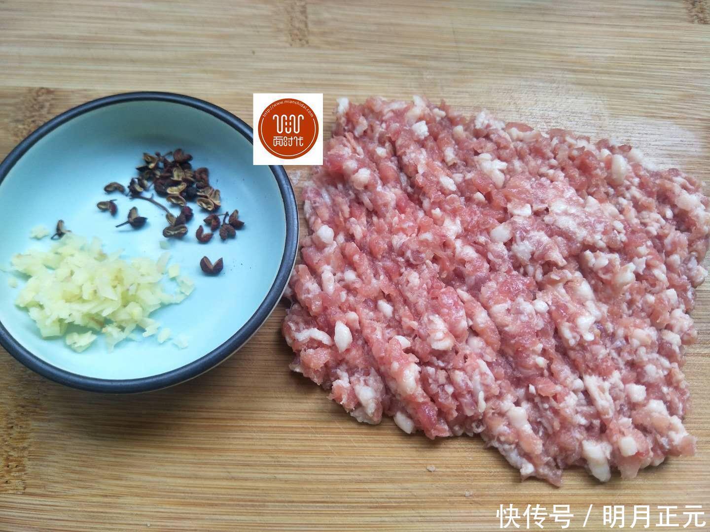 老少皆宜|这道菜最解馋,最下饭,我家隔三差五就做它,每次都吃个精光!