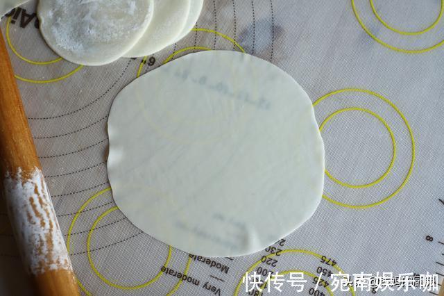 蒸锅|这早餐简单快手、好吃饱腹,一次多蒸点,冻起来随吃随取特省事