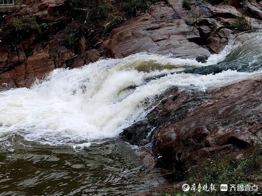 古村落|雨后齐长城下的古村落南栾宫，宛如美丽画卷