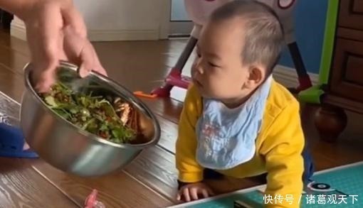 萌娃|“糟老头子奶爸”专业坑娃火了,萌娃哎呀奶嘴突然就不香了