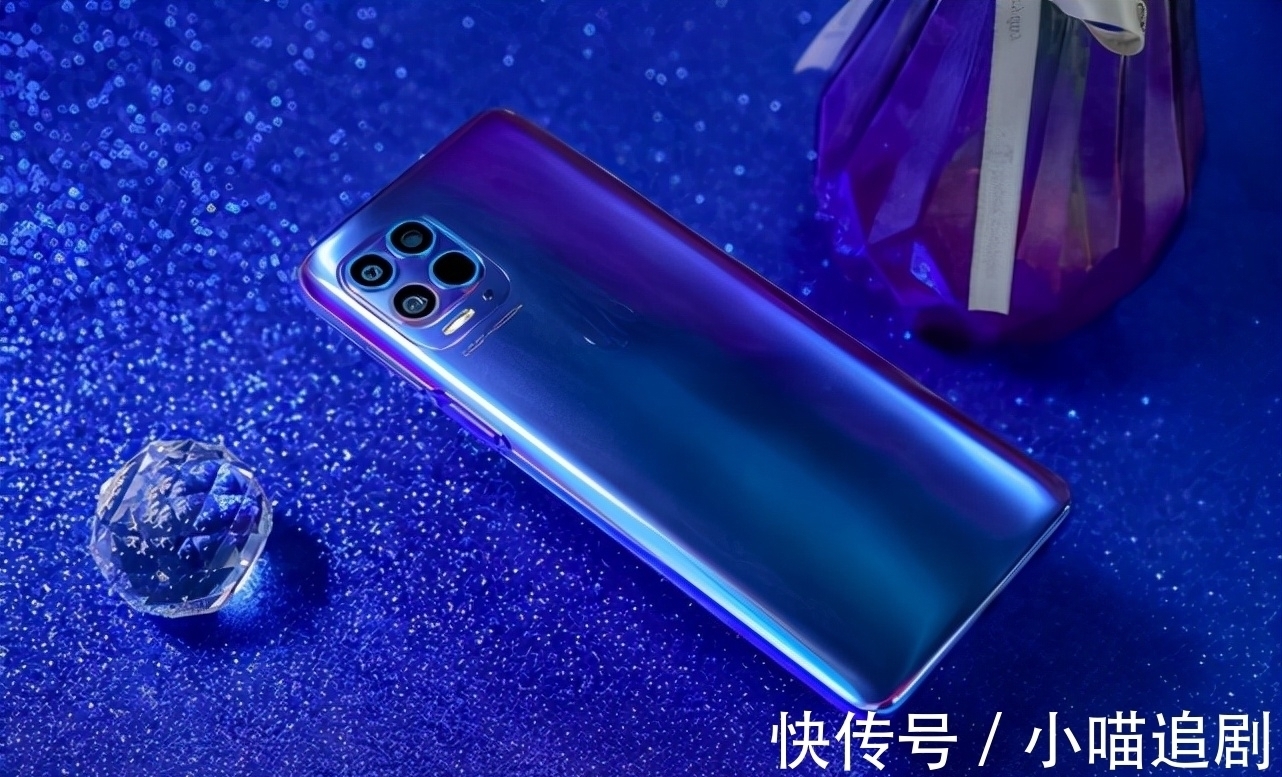 骁龙870|骁龙870沦为千元机，5000mAh+前后六摄，友商更有性价比