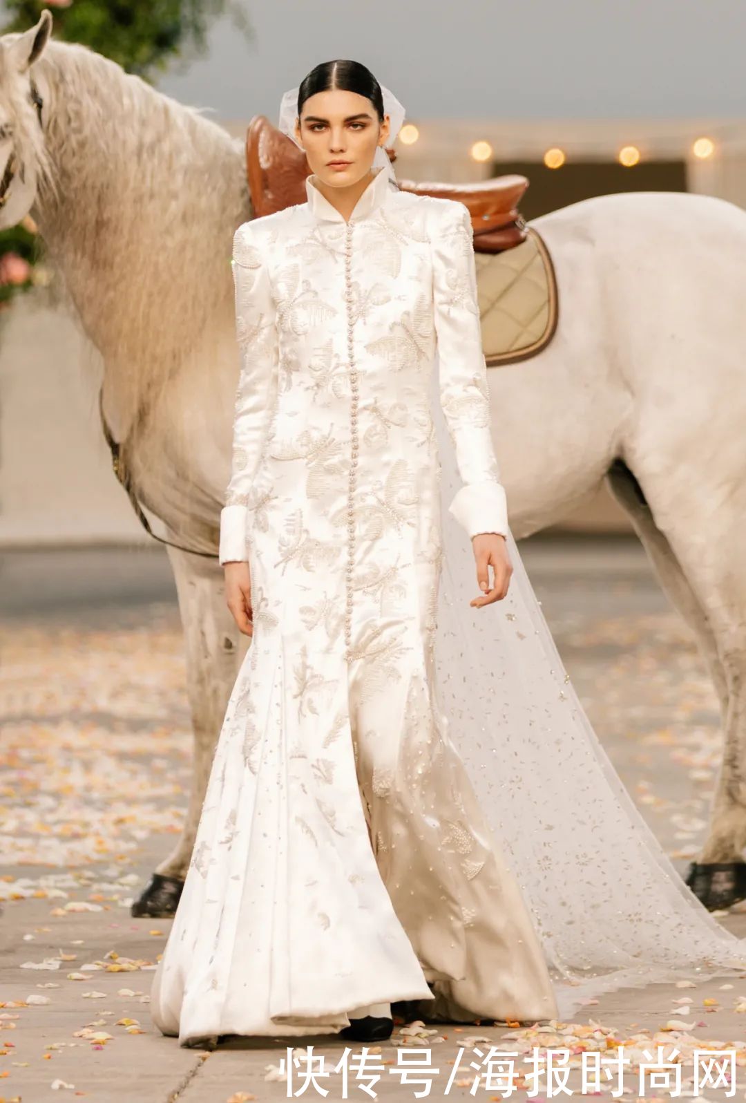 高定周｜香奈儿邀请你，参加一场如梦似幻的“仲夏夜婚礼”