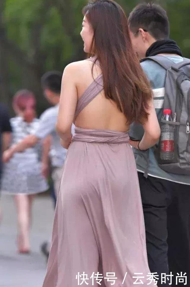 衣服只用适合才最美,没有料都不敢穿的裙子