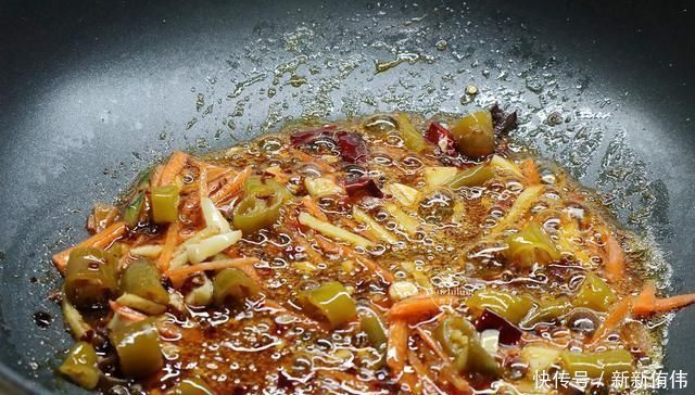 疲劳最怕这个菜，三天两头吃，腰好骨头硬朗，25元一斤也要买