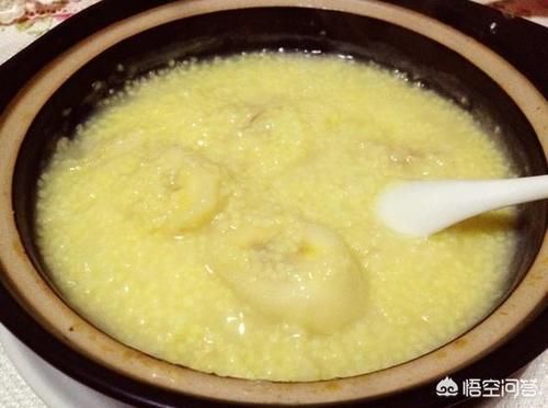  香蕉和它一起吃，堪比“天然泻药”，有助清肠排宿便，腰肢也细了