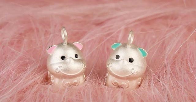 上面抢的券,来这儿花呗……