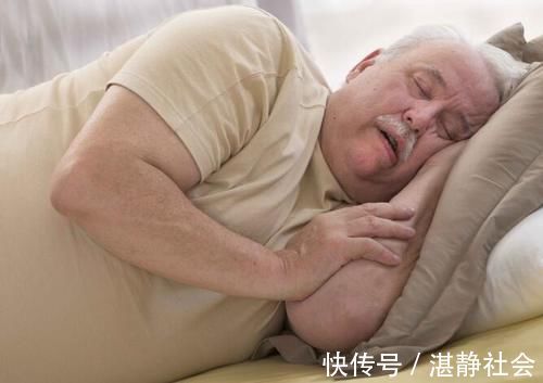 睡眠时间|长寿体质,通常有4个特点,若你也有,值得高兴